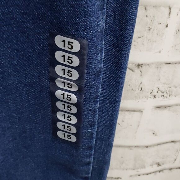 Akira jeans   - Picture 2 of 4